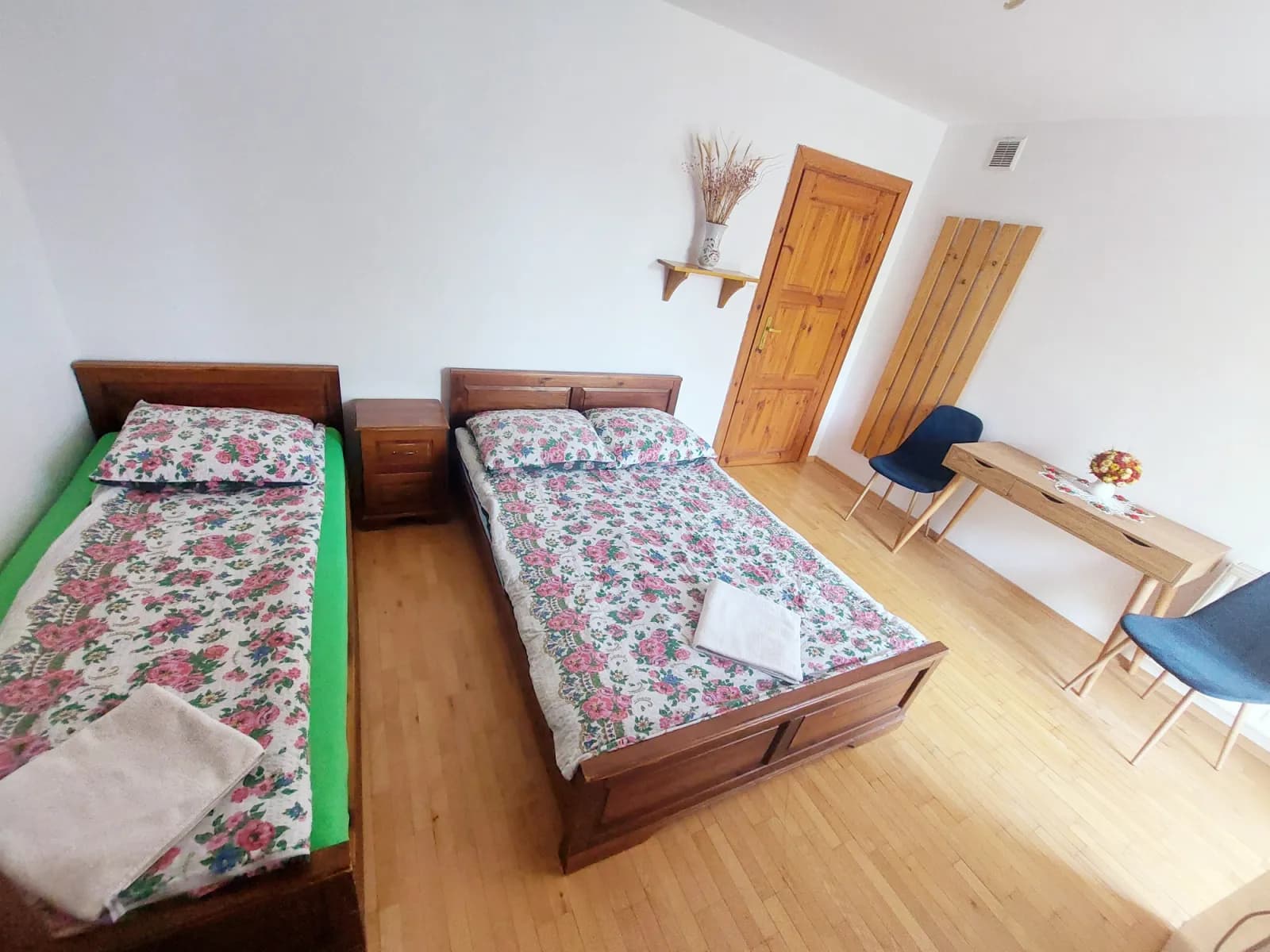 Pokój 2 w gospodarstwie Wiśniowy Gaj